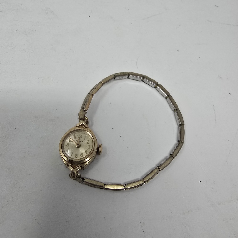 Vintage Timex Womens Gold Tone Mechanical Watch Expansion Band Metal Bezel Parts